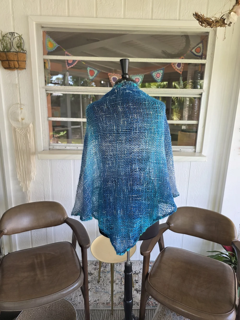 Vintage Y2K Boho Chic Triangle Shawl Blue Teal Knit Wrap Scarf Mermaidcore